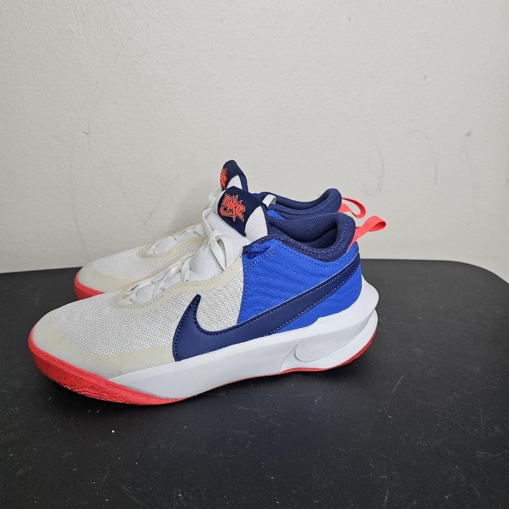 Nike Team Hustle D 10 FlyEase GS White Navy Red Kids Youth Basketball Size 6Y